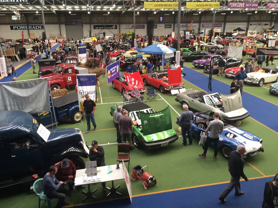 Name:  AHCCNZ #225 TR's and  Healeys at AutoSpectacular Sep 2017 Allan Dick photo.jpg
Views: 1702
Size:  124.1 KB