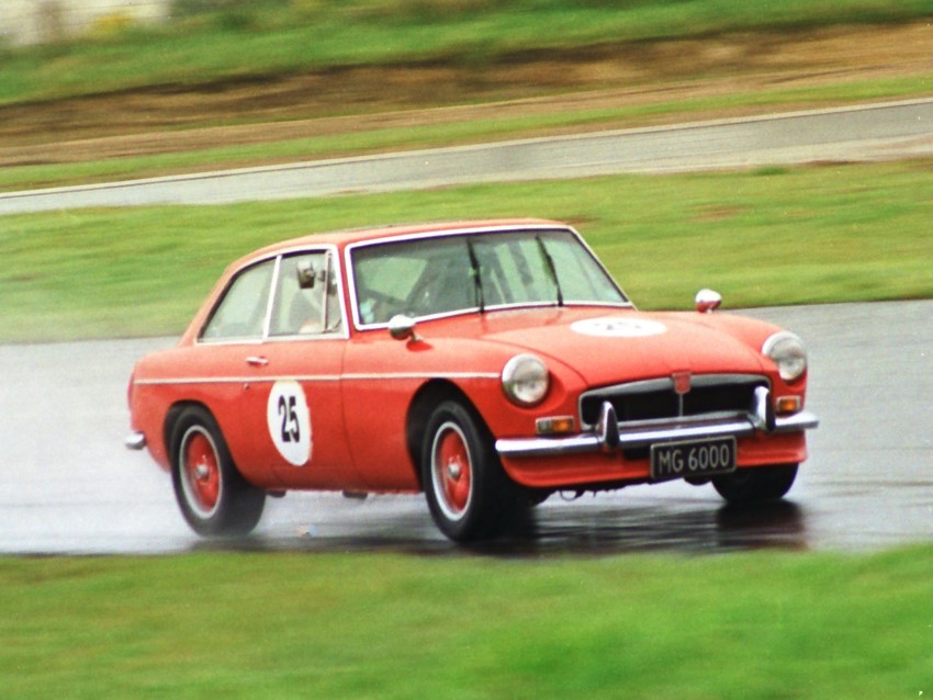 Name:  196_1012_103 MGB.jpg
Views: 781
Size:  115.7 KB