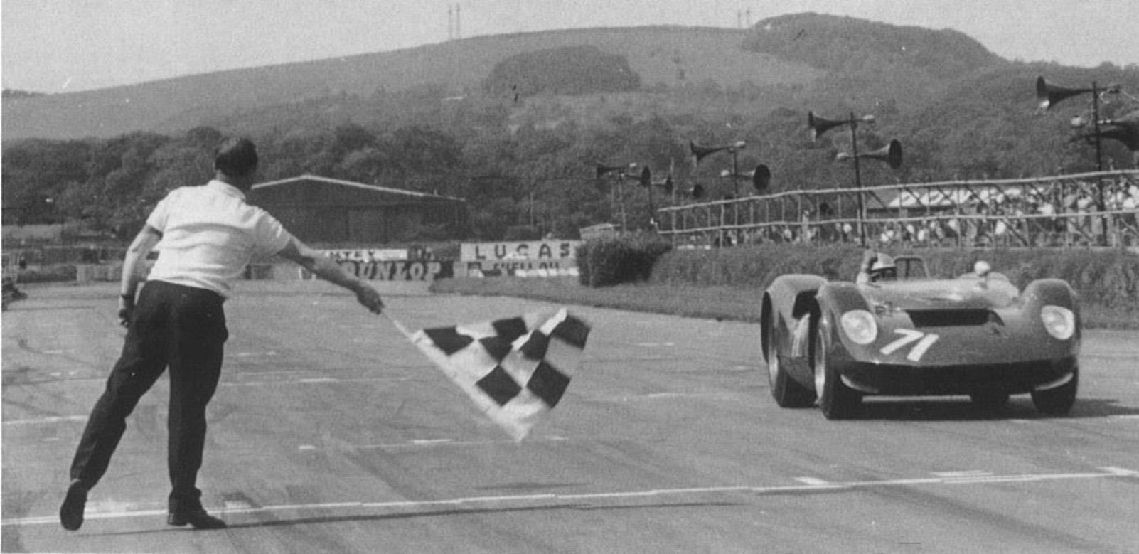 Name:  Goodwood. John Coundley. June 1965..jpg
Views: 1454
Size:  133.4 KB