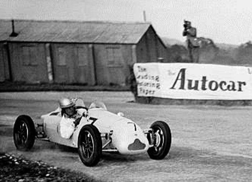 Name:  Stirling Moss. Goodwood.jpg
Views: 1769
Size:  51.7 KB