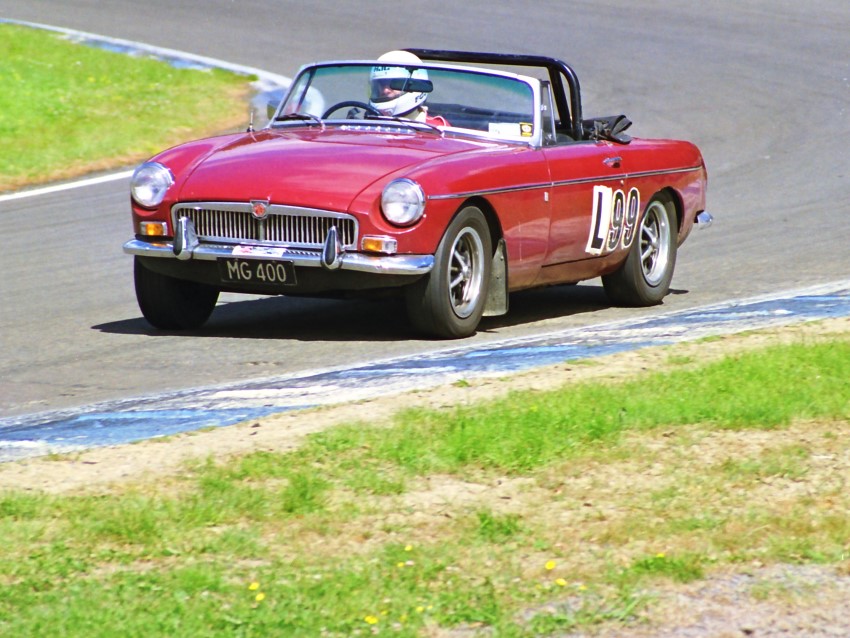 Name:  197_1108_131 MGB.jpg
Views: 779
Size:  151.7 KB