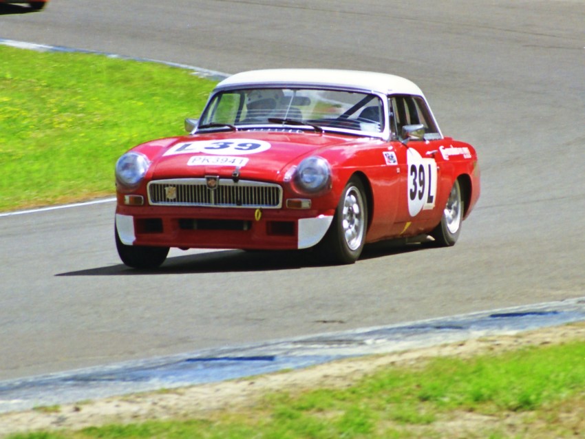 Name:  197_1109_307 MGB.jpg
Views: 1078
Size:  117.8 KB