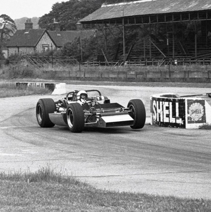 Name:  Goodwood-McLaren-M6A-Goodwood-1967-600.jpg
Views: 1011
Size:  163.4 KB