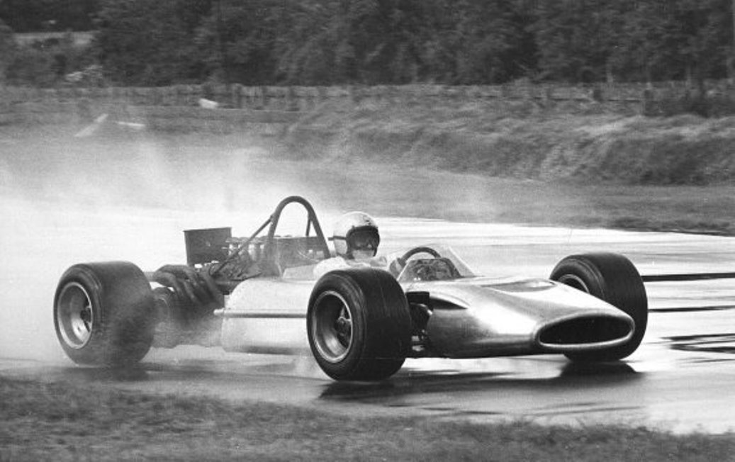 Name:  Goodwood. M9A. Skid pan test.jpg
Views: 1019
Size:  97.2 KB