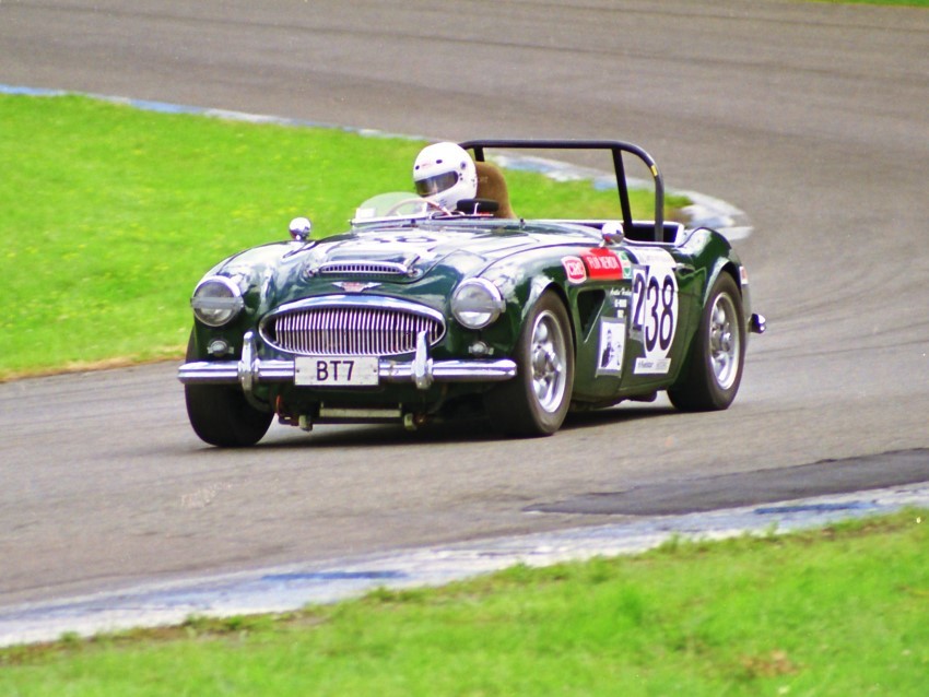 Name:  199_1109_128 Austin Healey.jpg
Views: 633
Size:  120.6 KB