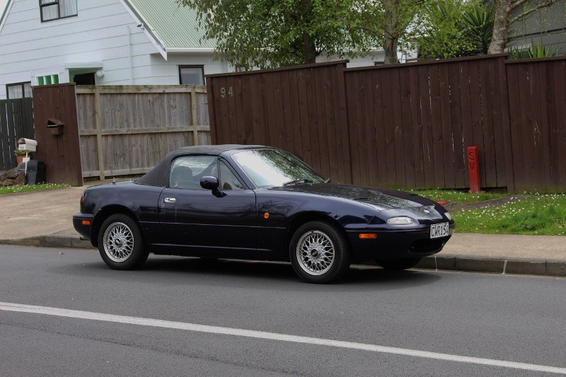 Name:  MX5 #25 CWR154 Moore St 2017_09_27_0028 (800x533).jpg
Views: 1310
Size:  141.1 KB