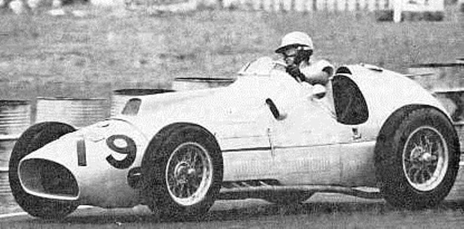 Name:  1957. Ron Roycroft at Ardmore..jpg
Views: 1547
Size:  53.1 KB