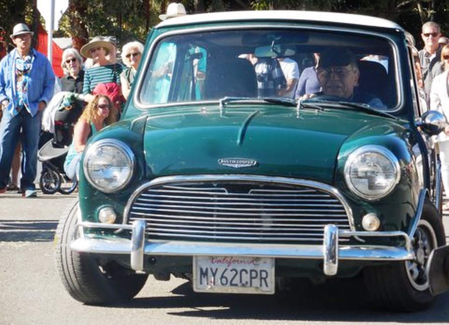 Name:  1962 Mini Cooper in Los Olivos.JPG
Views: 1071
Size:  130.3 KB