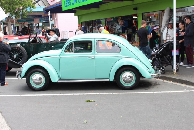 Name:  Classics Greerton #16 VW 1,Nov 2017 793 (640x427).jpg
Views: 1321
Size:  104.9 KB
