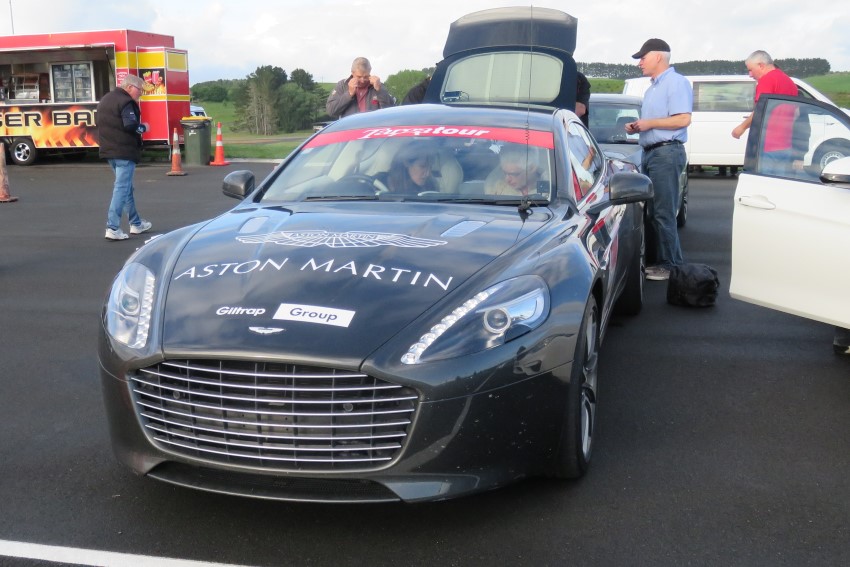Name:  217_1024_005 Aston Martin Rapide.JPG
Views: 1431
Size:  130.7 KB