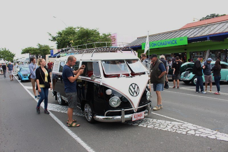 Name:  Classics Greerton #7 VW Kombi Nov 2017 784 (800x533).jpg
Views: 1320
Size:  155.3 KB