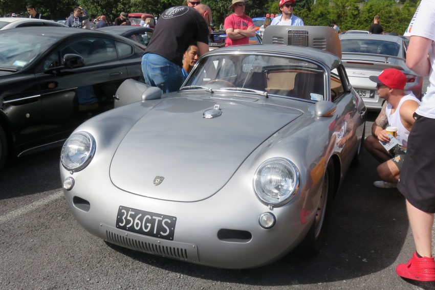 Name:  217_1213_011 Porsche 356.JPG
Views: 1038
Size:  144.3 KB