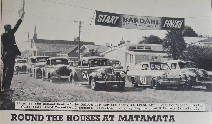 Name:  Motor Racing Matamata #13 1964 Saloons at start newspaper phot 45DCOE .jpg
Views: 903
Size:  88.8 KB