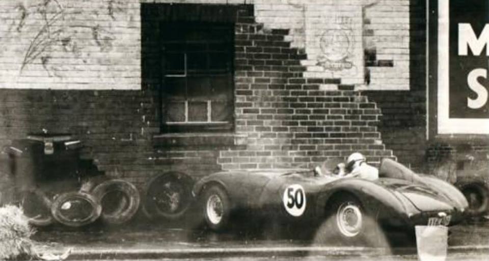 Name:  Bucklers in NZ #97 Buckler Dunedin 1962 crash B Jonkers archive .jpg
Views: 1174
Size:  61.0 KB