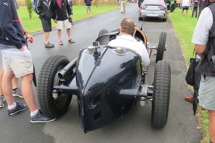 Name:  218_0204_042 Bugatti r.JPG
Views: 576
Size:  125.4 KB