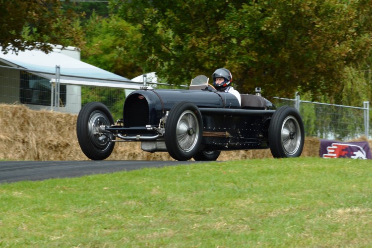 Name:  218_0204_081 Bugatti r.JPG
Views: 791
Size:  158.7 KB