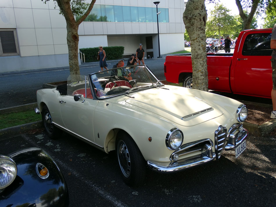 Name:  Alfa-convertible.jpg
Views: 1382
Size:  152.2 KB