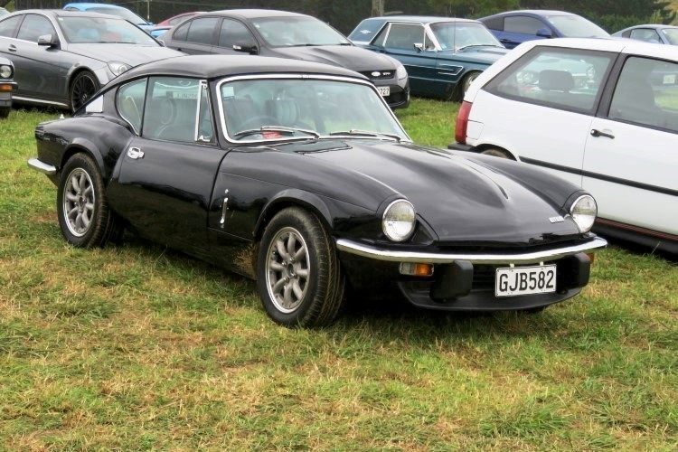 Name:  218_0204_288 Triumph.JPG
Views: 659
Size:  147.7 KB