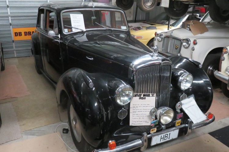 Name:  218_0212_15 Bentley.JPG
Views: 657
Size:  116.2 KB