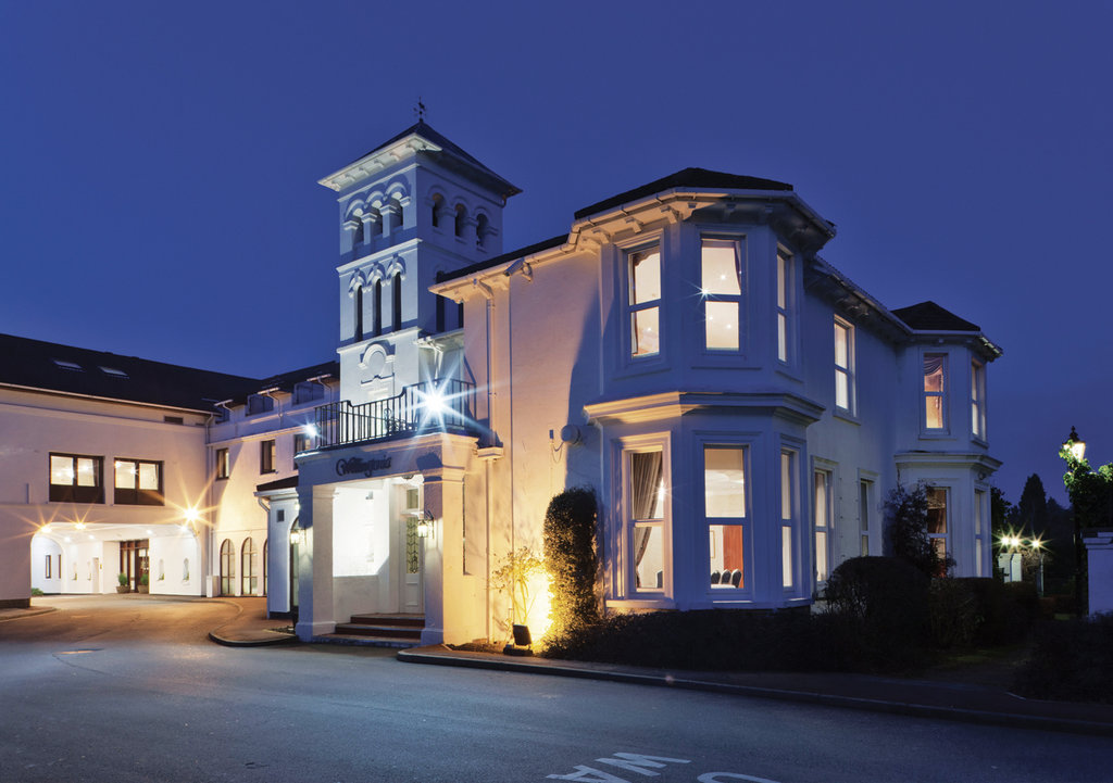 Name:  Effingham Park at night.jpg
Views: 1088
Size:  140.8 KB
