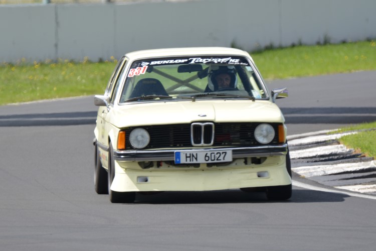 Name:  218_0224_97 BMW.JPG
Views: 747
Size:  108.3 KB