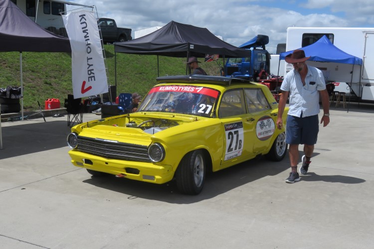 Name:  218_0224_131 Holden.JPG
Views: 706
Size:  108.5 KB