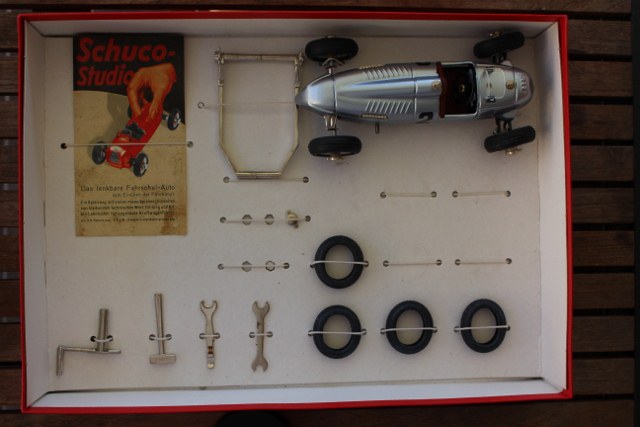Name:  Schuco Auto Union model #3 small 438 (640x427).jpg
Views: 2069
Size:  77.2 KB