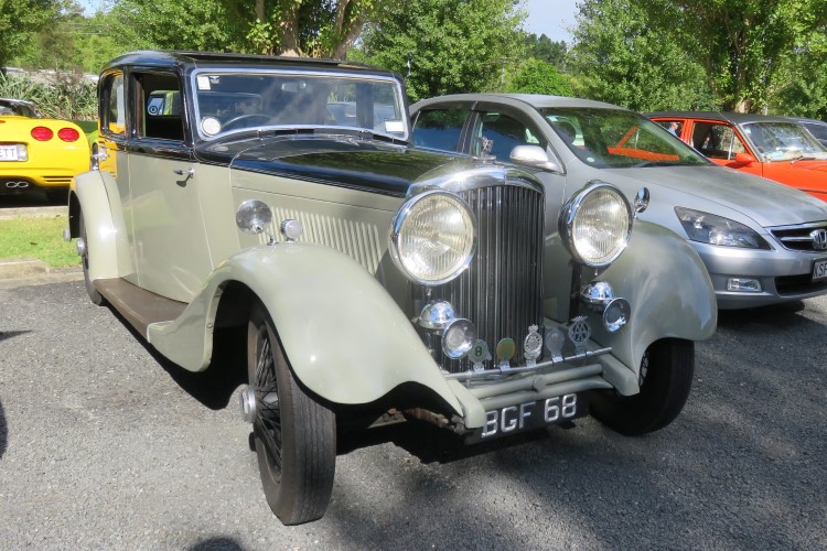 Name:  218_0225_65 Bentley.JPG
Views: 643
Size:  154.3 KB