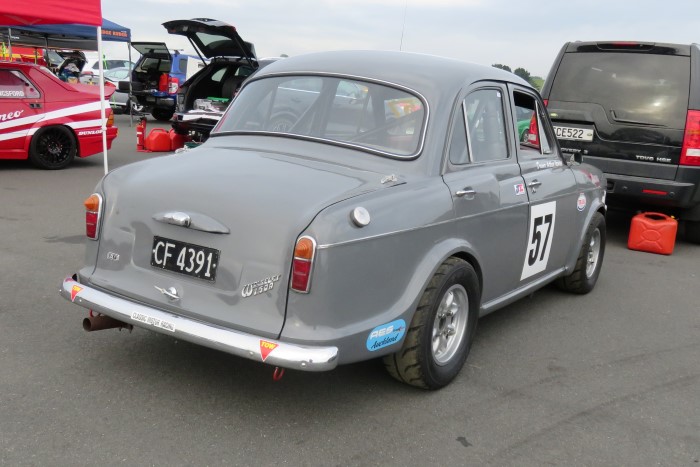 Name:  218_0317_016 Wolseley.JPG
Views: 800
Size:  93.4 KB
