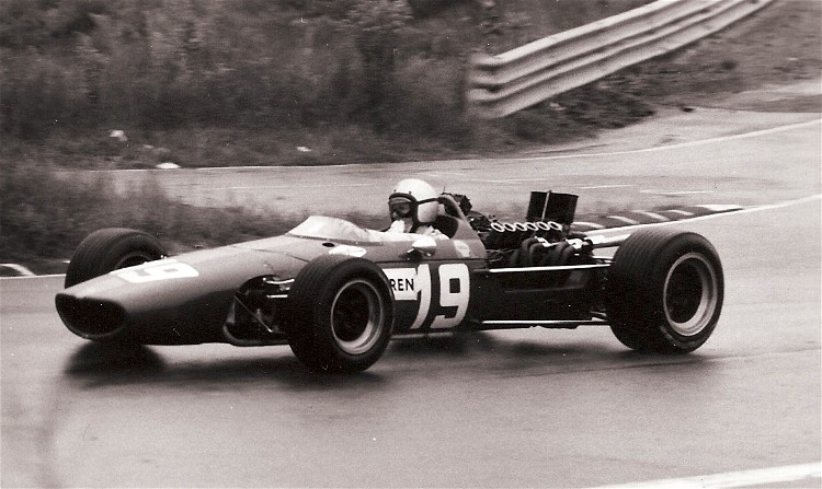 Name:  BRUCE%20McLAREN2etceterini.jpg
Views: 2315
Size:  105.4 KB