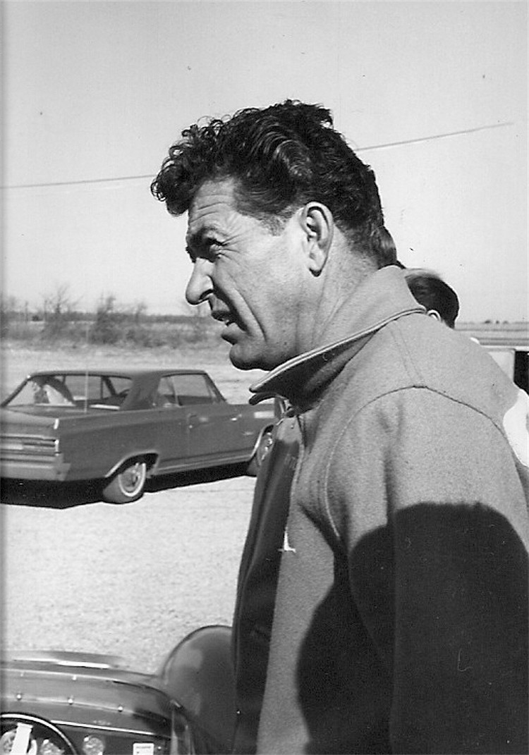 Name:  CARROLL%20SHELBY%20GVR%2064.jpg
Views: 1248
Size:  160.0 KB