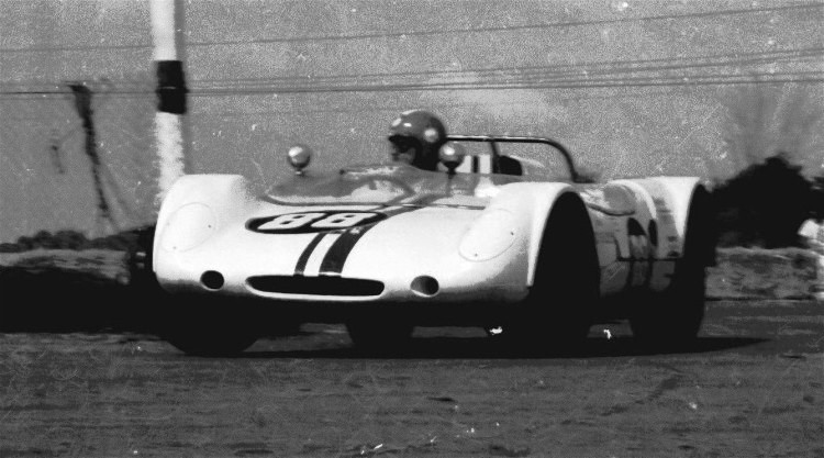 Name:  Ed Hugus. Lotus Ferrari. # 88.jpg
Views: 1726
Size:  81.0 KB