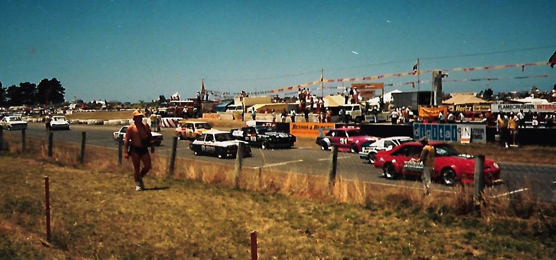 Name:  NZ ..Start at Bay Park.jpg
Views: 1493
Size:  157.8 KB