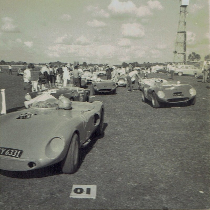 Name:  Pukekohe April 1966 Sports cars Buklers Daimler and others CCI12102015_0002 (800x799).jpg
Views: 807
Size:  140.2 KB