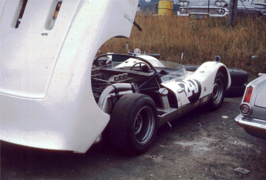 Name:  PORSCHE%20906%20ROADSTER%20JEAN%20PAUL%20OSTIGUYetceterini.jpg
Views: 1073
Size:  149.0 KB