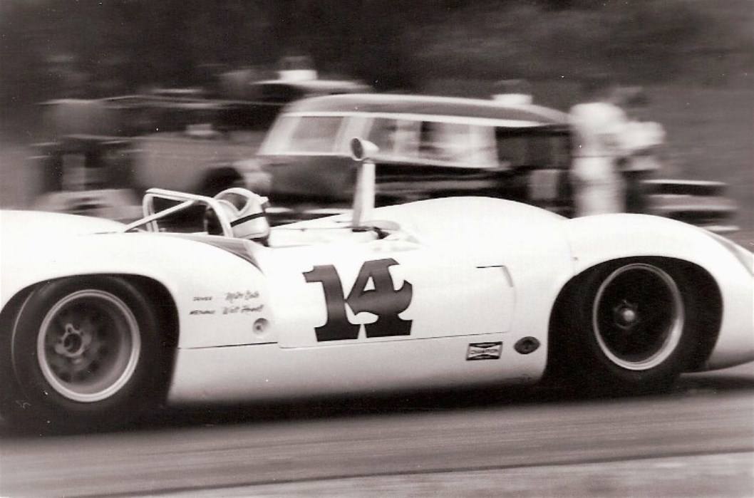 Name:  LOLA%20T-70%20MIKE%20GOTH%202.jpg
Views: 1177
Size:  130.6 KB