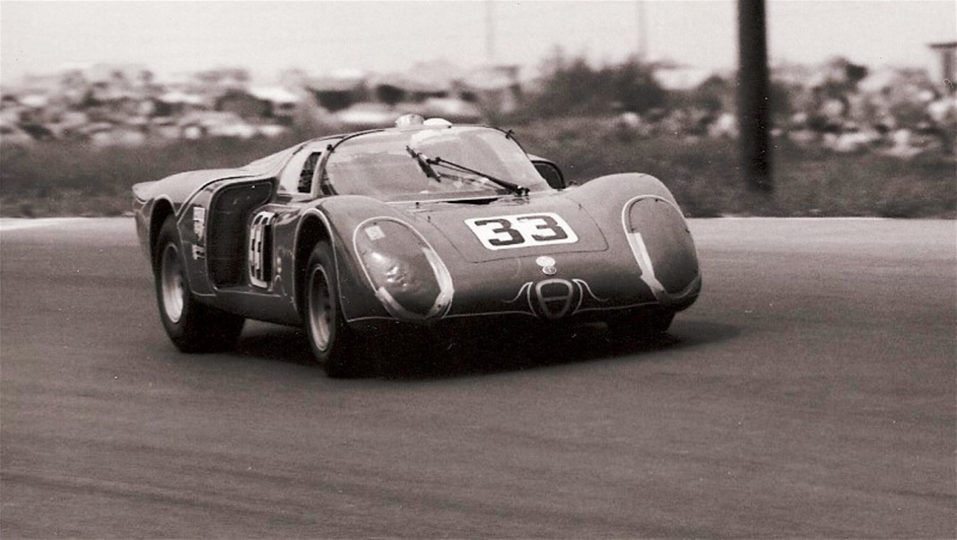 Name:  ALFA-ROMEO%20T-33%20KWECK-MARTINO%201.jpg
Views: 961
Size:  166.3 KB