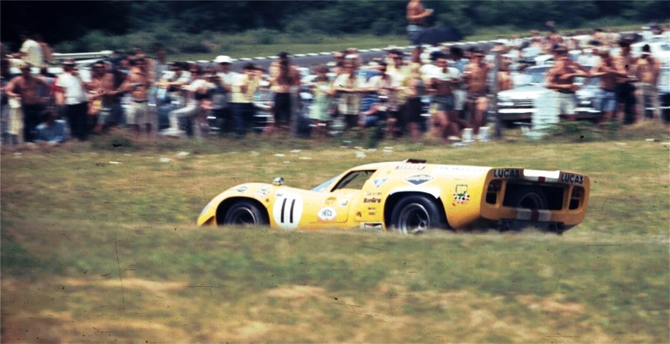 Name:  LOLA%20T-70%20COUPE%20p4%20%20BONNIER-PARSONS.jpg
Views: 783
Size:  174.9 KB