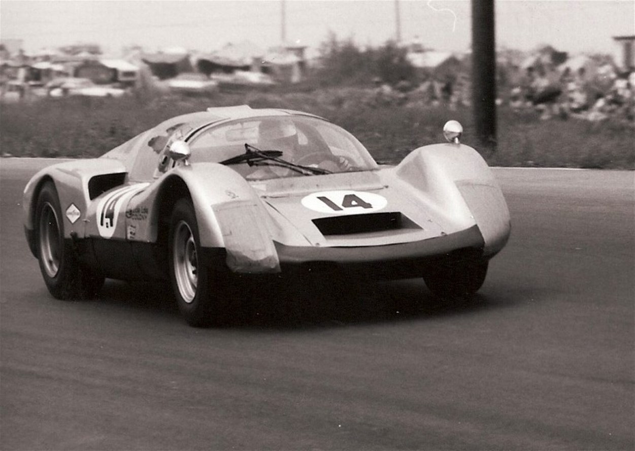 Name:  PORSCHE%20906%20LOCKE-BAILEY%20p2.jpg
Views: 735
Size:  166.7 KB