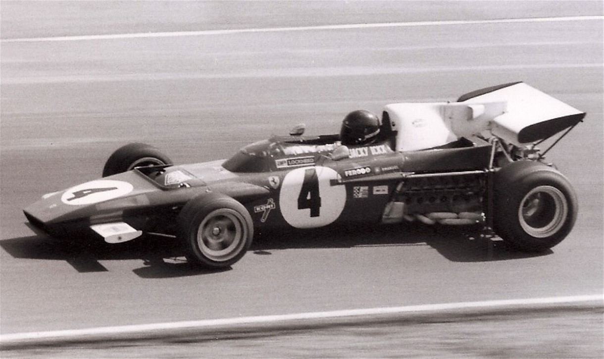 Name:  4%20FERRARIJACKY%20ICKX1.jpg
Views: 1186
Size:  178.0 KB