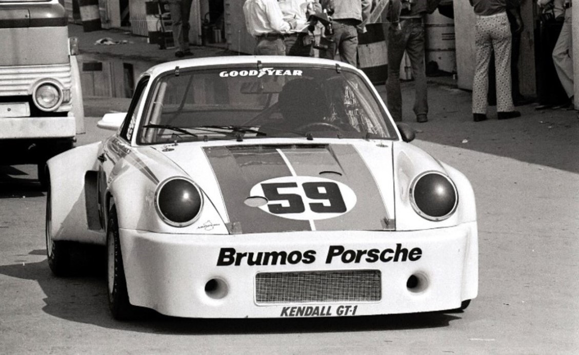 Name:  PORSCHE%20CARRERA%20PETER%20GREGG%20p.jpg
Views: 1132
Size:  170.4 KB