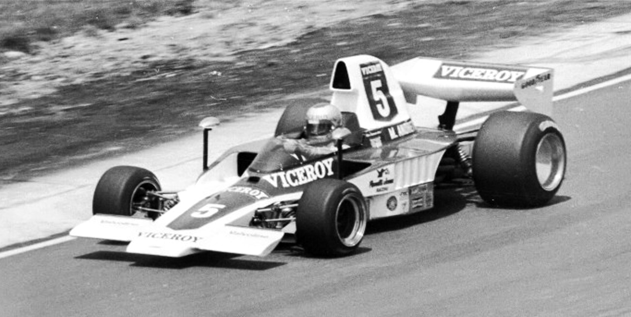 Name:  ANDRETTI%20LOLA%20T332CHEV%20p275.jpg
Views: 990
Size:  167.8 KB