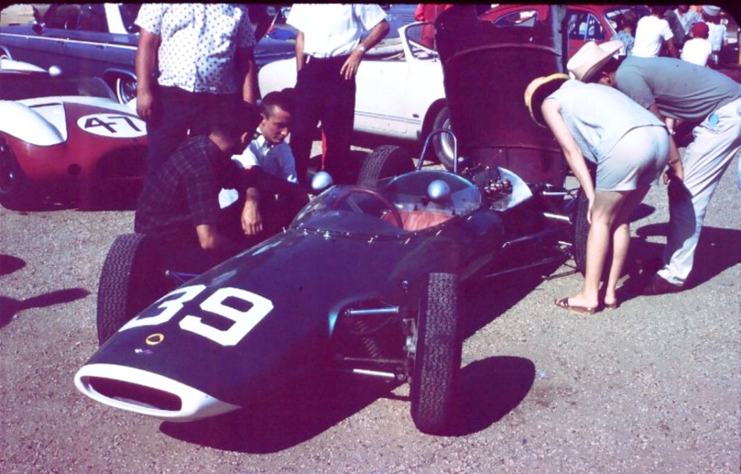 Name:  62%20LOTUS%2022%2039%20DAVE%20MORGAN.jpg
Views: 1344
Size:  182.4 KB