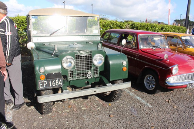Name:  C and C #68 Landrover S1 July 2018 2018_07_25_0429 (20) (640x427).jpg
Views: 1303
Size:  126.8 KB