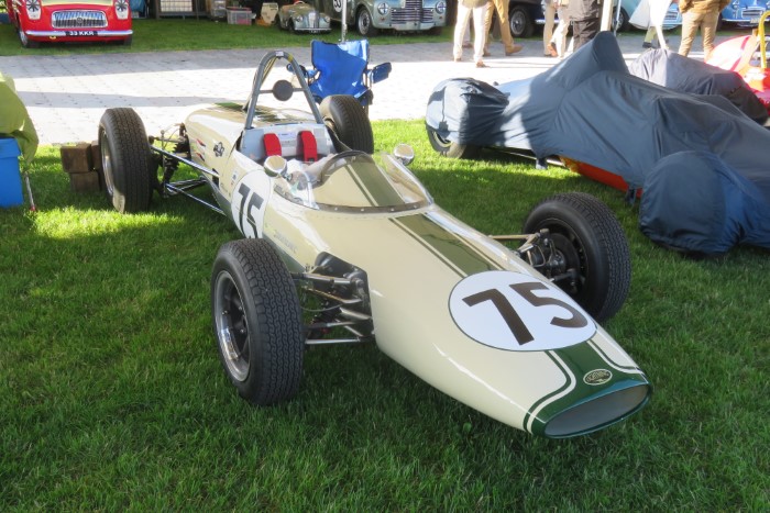 Name:  218_0907_0101 Lightning Envoyette-Ford.JPG
Views: 631
Size:  127.7 KB
