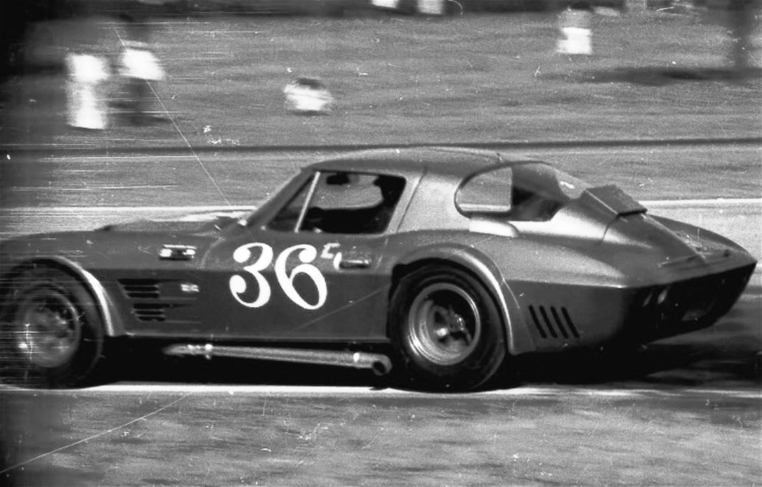 Name:  CORVETTE%20GRAND%20SPORT%20DELMO%20JOHNSON%20p2%20GVR%2064.jpg
Views: 1508
Size:  153.6 KB
