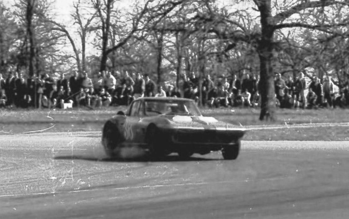 Name:  CORVETTE%20GRAND%20SPORT%20DELMO%20JOHNSON%20p1%20GVR%2064.jpg
Views: 1518
Size:  166.9 KB