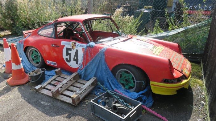 Name:  218_0905_005 Porsche.JPG
Views: 630
Size:  125.7 KB