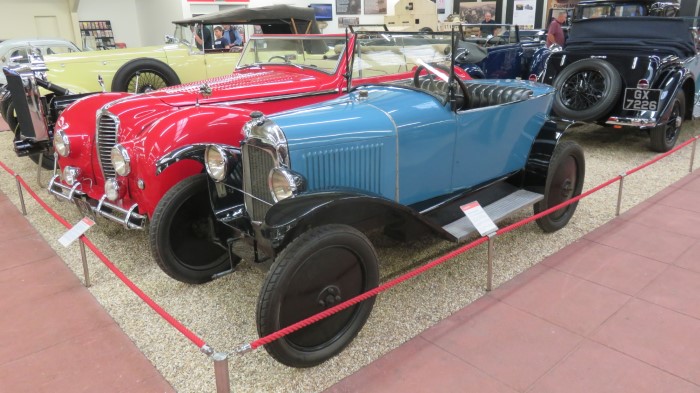 Name:  218_0905_105 Peugeot - maybe.JPG
Views: 524
Size:  107.6 KB
