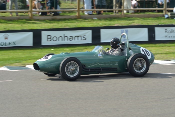 Name:  218_0907_0991 Aston Martin.JPG
Views: 547
Size:  121.2 KB